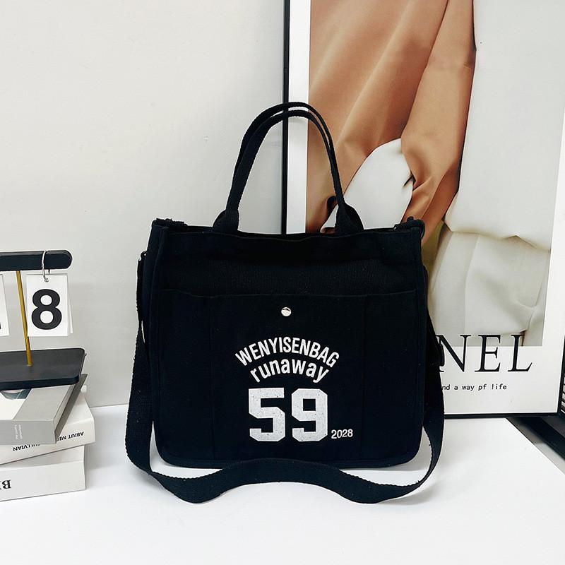 Стильная корейская версия осенней сумки-тоут с буквами, большая вместимость, повседневная, для женщин чёрный