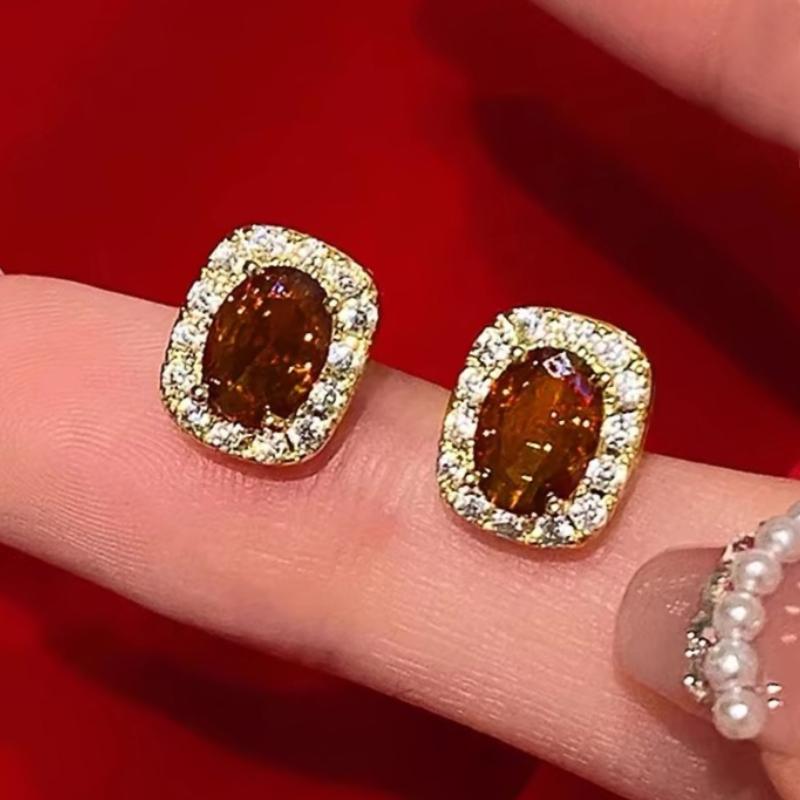 Huitan Charming Red Zirconia Crystal Earrings Female Wedding Ceremony Accessories Luxury Gold Color Zircon for Engagement Party