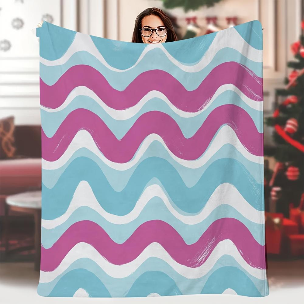 

1pc Soft Plaid Blanket - 60x80 Inch, Vintage Style, Pink & White Wavy Pattern, Perfect for Sofas, Chairs, Beds, Cars, and Living 70x100cm28x39in