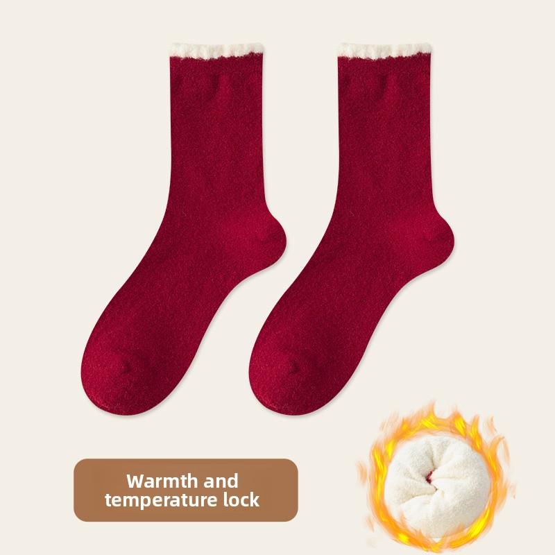 Autumn and Winter Australian Wool Red Sock Children's Striped Mid-calf Socks with Added Padding for Extra Warmth and Insulation in Winter.