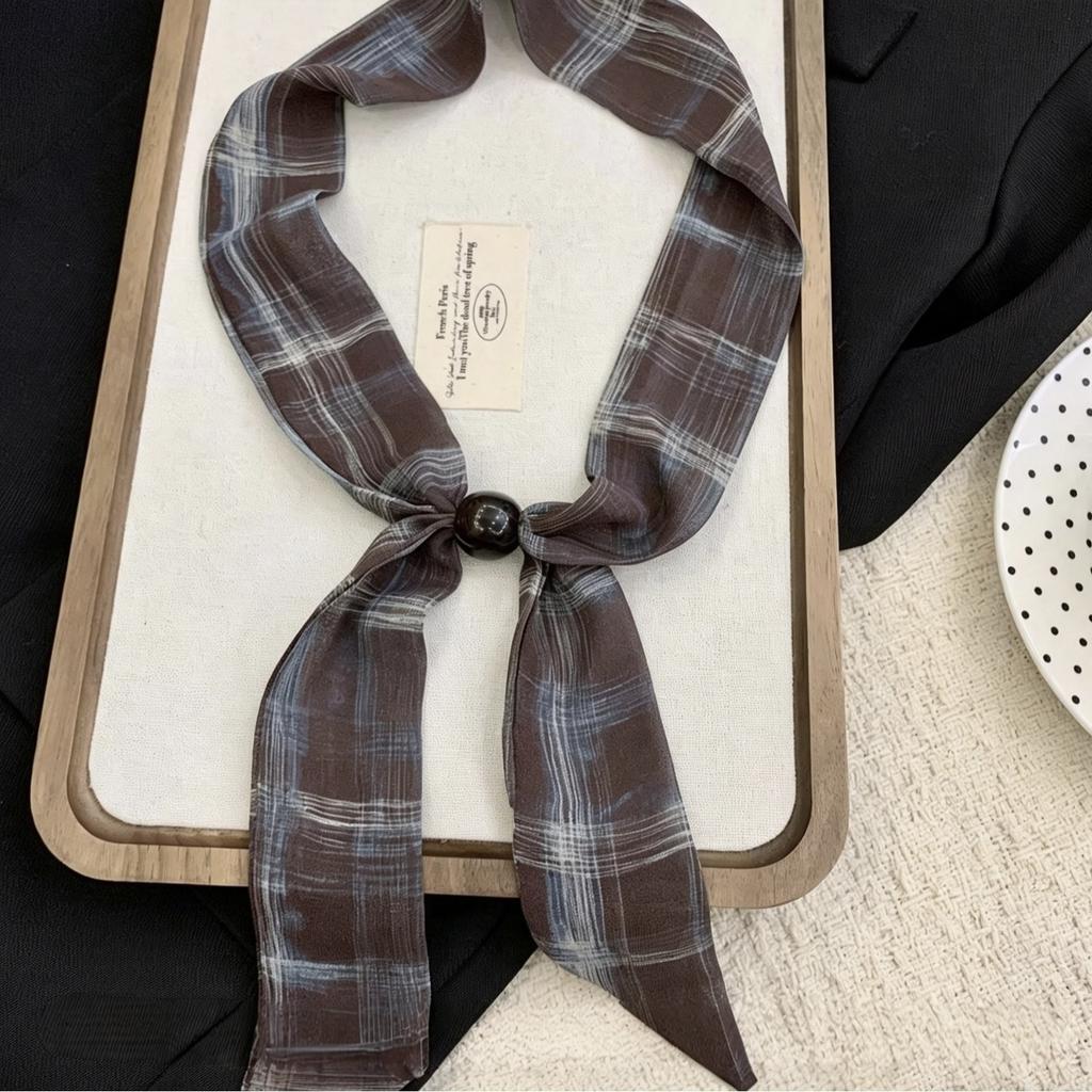 Spring and summer new women's neck silk scarf beaded necklace women's high-end temperament versatile atmosphere scarf fashion accessories