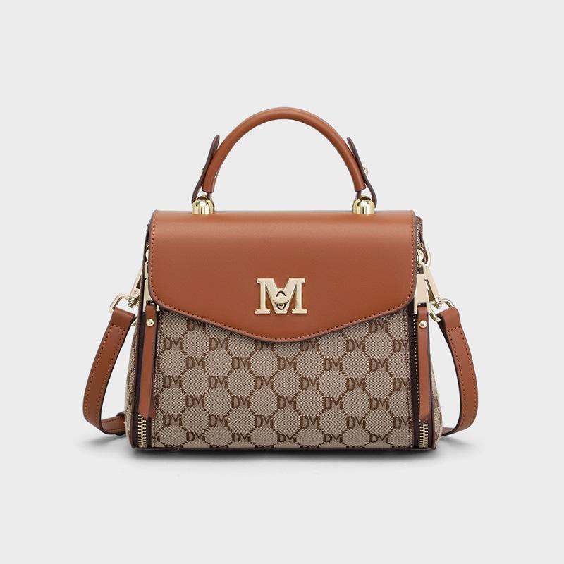 New Autumn and Winter Crossbody Bag Niche Design Shoulder Bag High-end Commuter Handbag