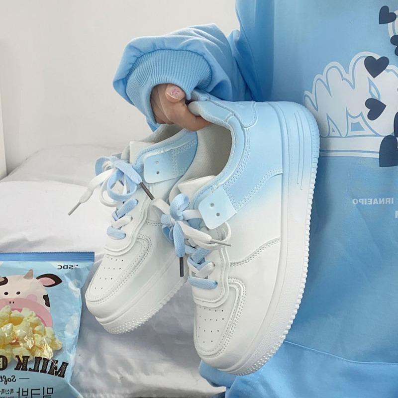 Gradient Color Flat White Shoes Boty s tlustou podrážkou