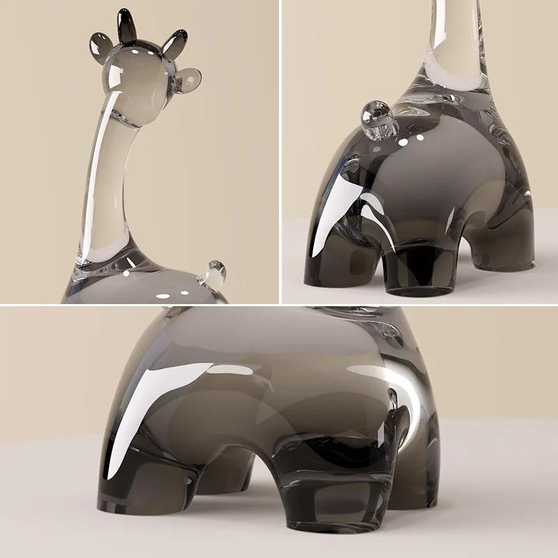 Creative Cute Transparent Giraffe Animal Sculpture Modern Home Living Room Wine Cabinet Table Decoration Accessories Craft Gifts