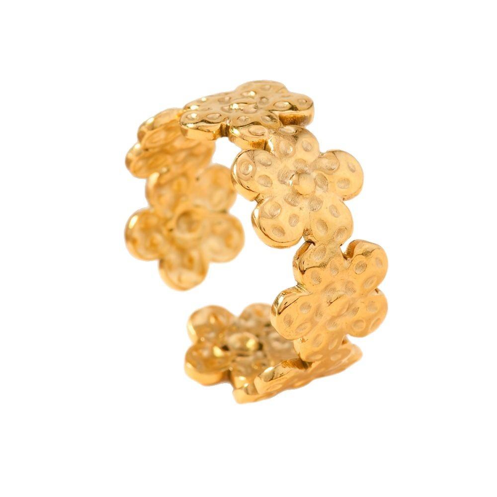 Fashionable Stainless Steel Ring Oil Pressure Hollow Open Ring Light Luxury Plated18k Gold Titanium Steel Jewelry Set