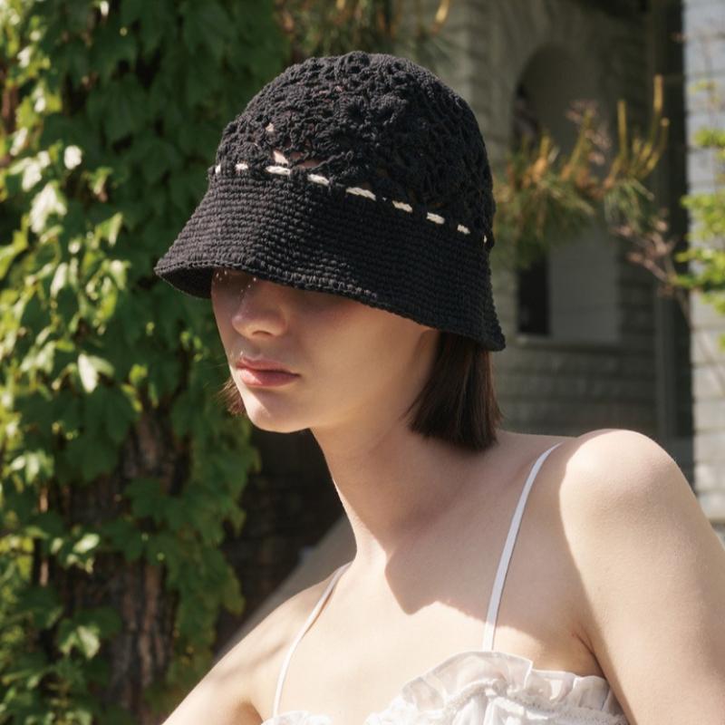 ALLINCOMPLETE Tide Crochet Hat Black