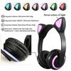 Casque stereo sans fil bluetooth avec oreilles de chat 7 couleurs de lumi ere led clignotantes compatible avec smartphones et t