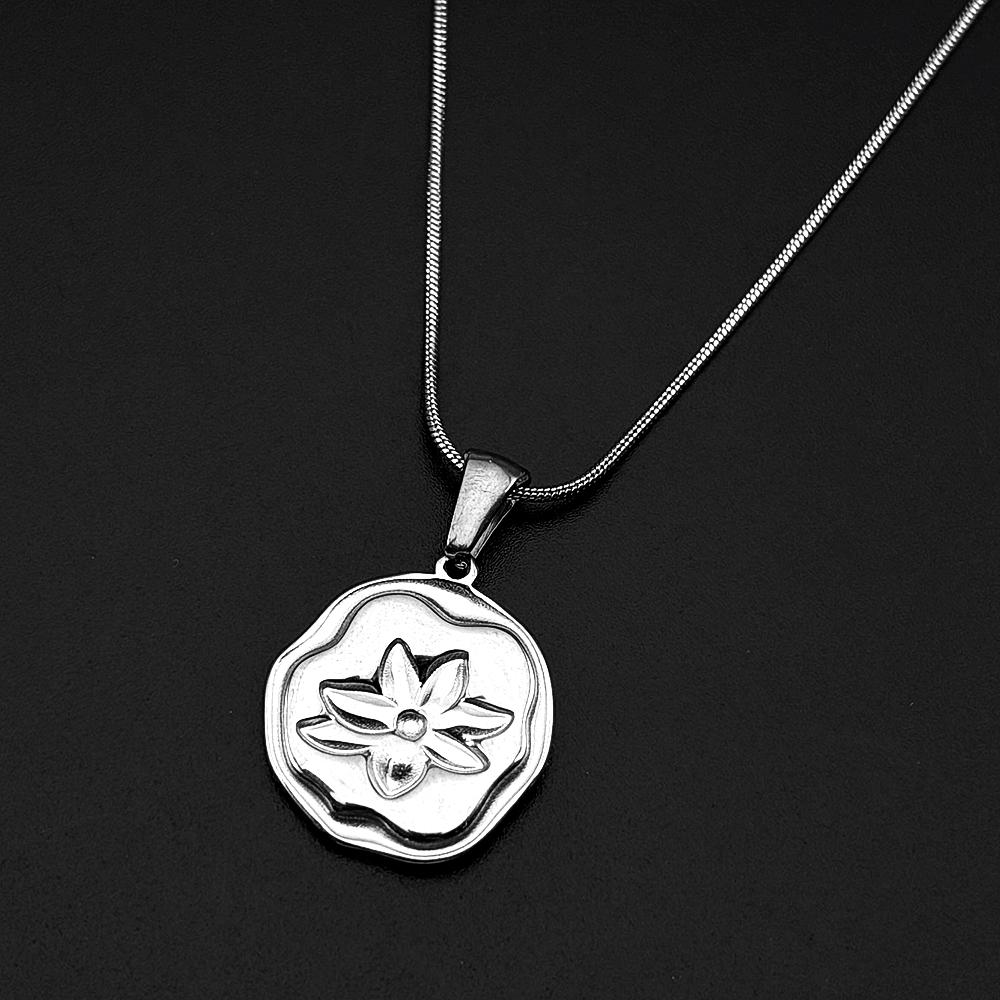 Irregular Wax Seal Flower Pendant Necklace For Women Girls Embossed Floral Stainless Steel Snake Chain Jewelry Minimalist Gift
