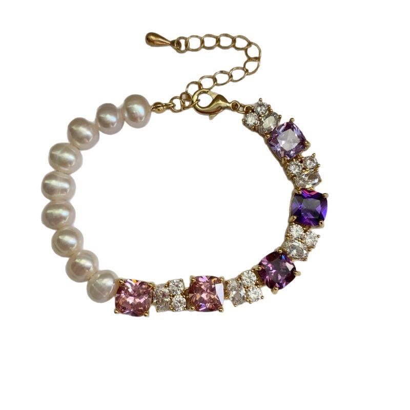 Fashion Exquisite Light Luxury Atmosphere Noble Pearl Bracelet Colored Large Particle Hollow Square Full Diamond Pearl Bracelet
