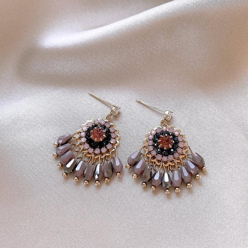 Monet garden oil painting style love flower pearl earrings fashion temperament stud earrings French sweet small fresh earrings