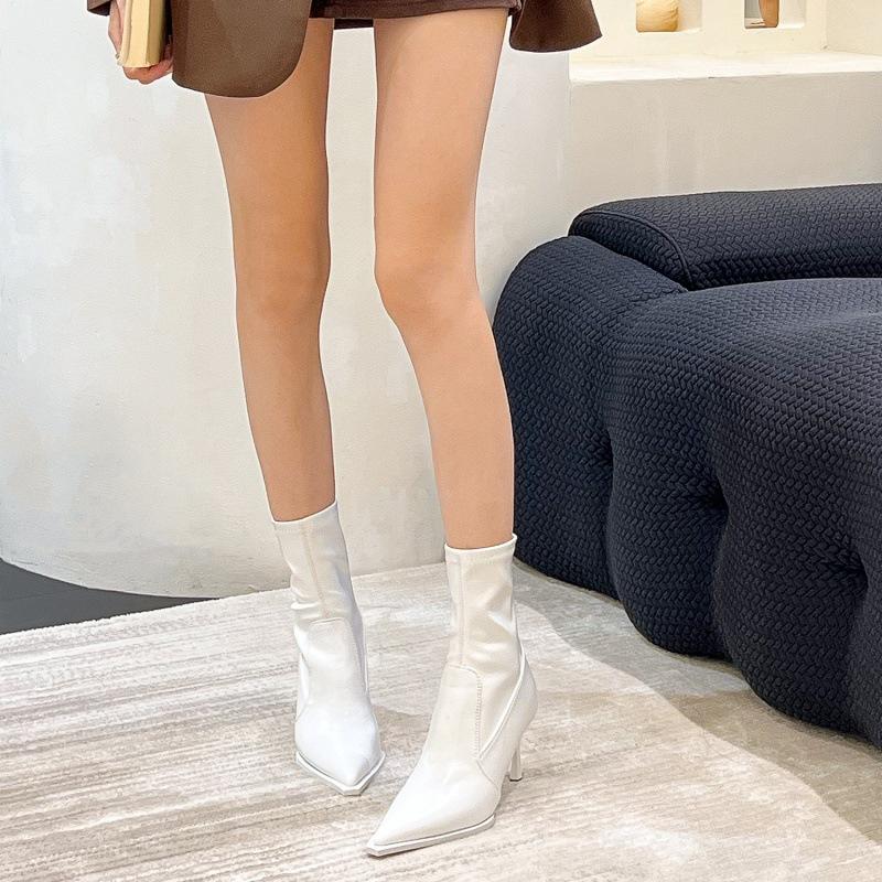 2025 Spring and Autumn New Fashion Versatile Autumn and Winter Feeling Pointed Splicing High-heeled Short Boots Women's Thin Heel Single Boots