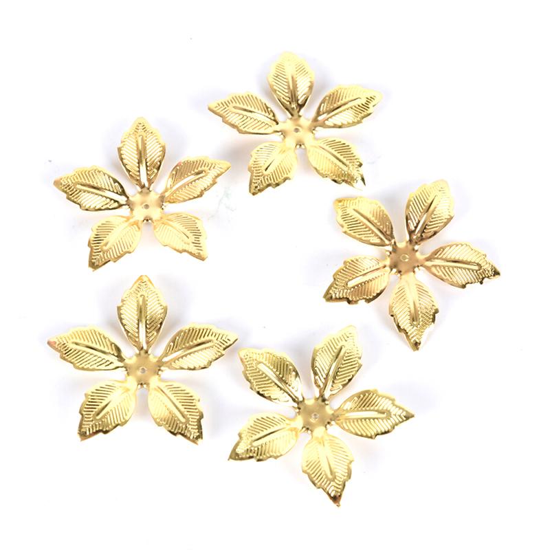 50 Teile/satz Vintage Metall Blume Filigrane Scheibe Charms Schmuck Diy Handwerk Erkenntnisse