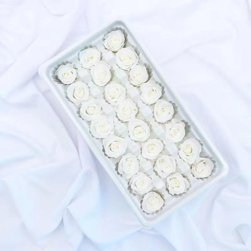 P-1 21 Preserved Roses in a Box Wedding Decor Floral Arrangements Wedding Dried Flower Home Decor Baby Shower Flowers 2~3cm