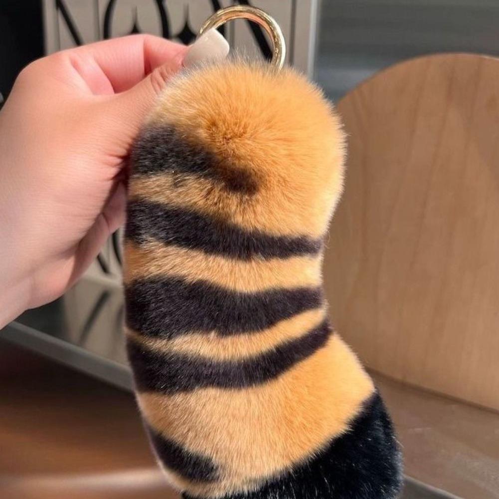 Furry Doll Tiger Paw Fur Keychain Love Plush Cat's Paw Pendant Women/Girls