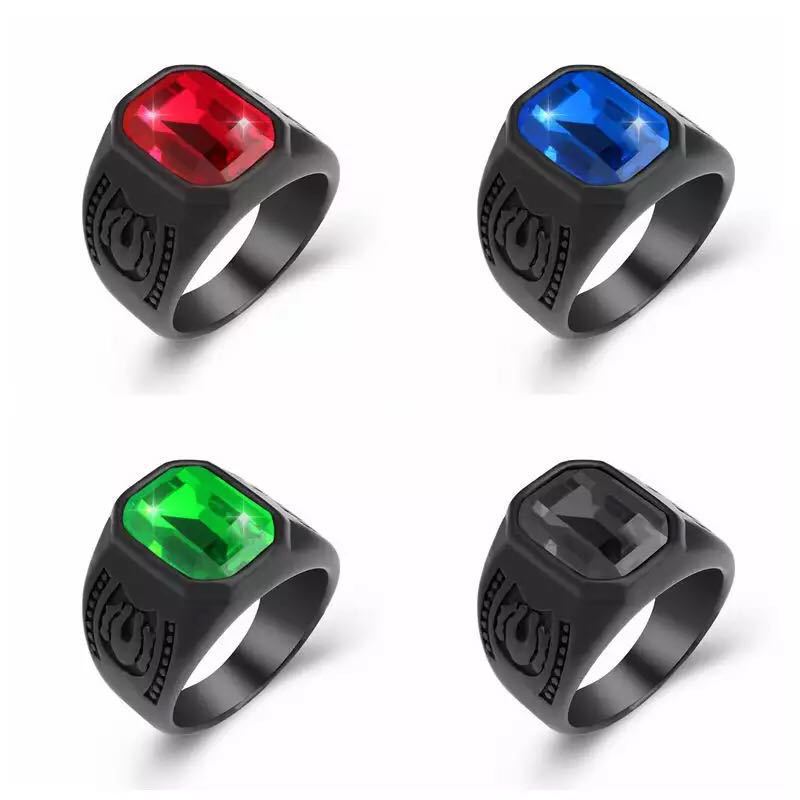 Anel Masculino Popular Europeu e Americano com Zircônia Vermelha e Design de Ferradura