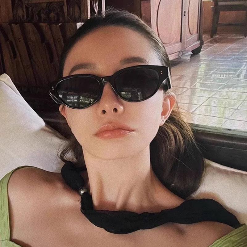 Vintage Sexy Ladies Cat Eye Sunglasses Women For Men Popular Luxury Brand Designer Sun Glasses Trend Punk Rivet Eyeglasses UV400