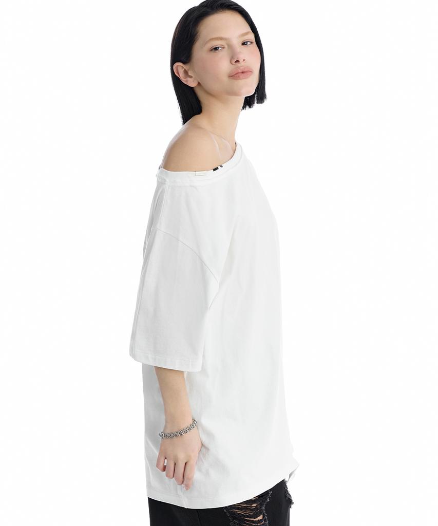 Teulimingbeodeu Off-Shoulder Raw Edge T-Shirt [ White ]