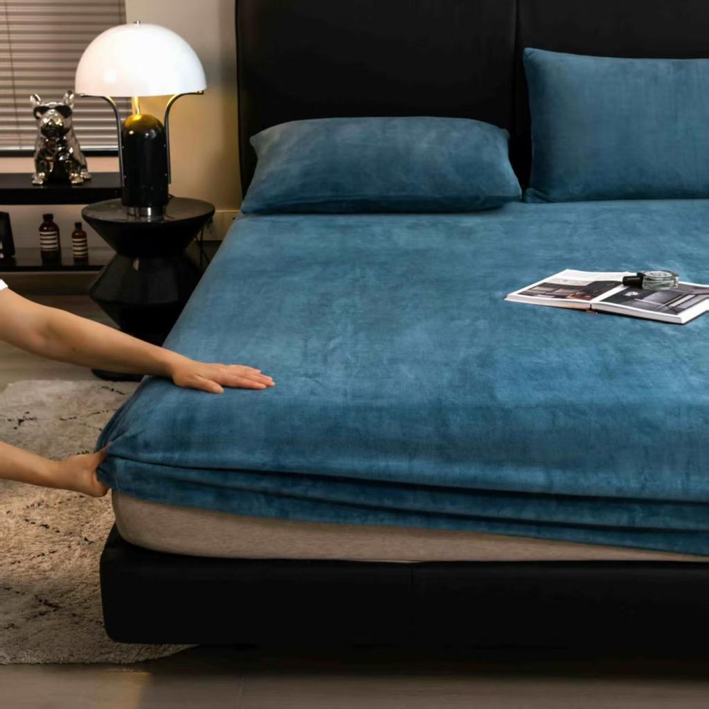 Warmer Plüsch Spannbettlaken Elastischer Matratzenbezug Samt Bettbezug Komplettset Winter Weich Familie Doppelbett Bettwäsche 120/150/180x200cm