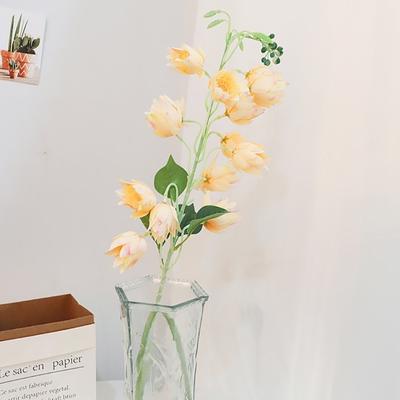 Artificial Flower Bright Realistic Reusable Exquisite Fake Convallariae Flower for Wedding Home Table Decoration