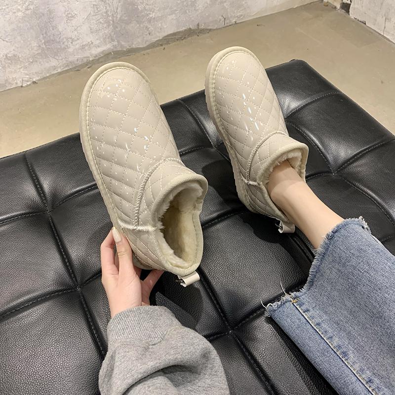 

2024 Новые женские зимние ботинки Удобные теплые ботильоны Женские зимние туфли Классические утолщенные пушистые массивные ботинки для женщин 40 белый