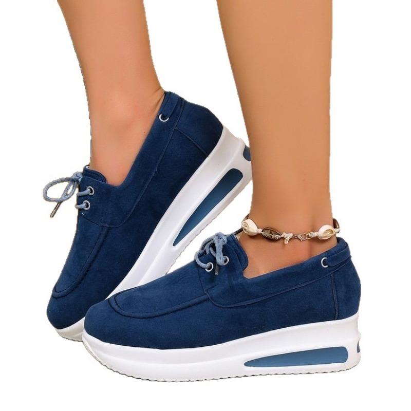 Large-sized Front Lace-up Loafers Paired with Women's Shoes