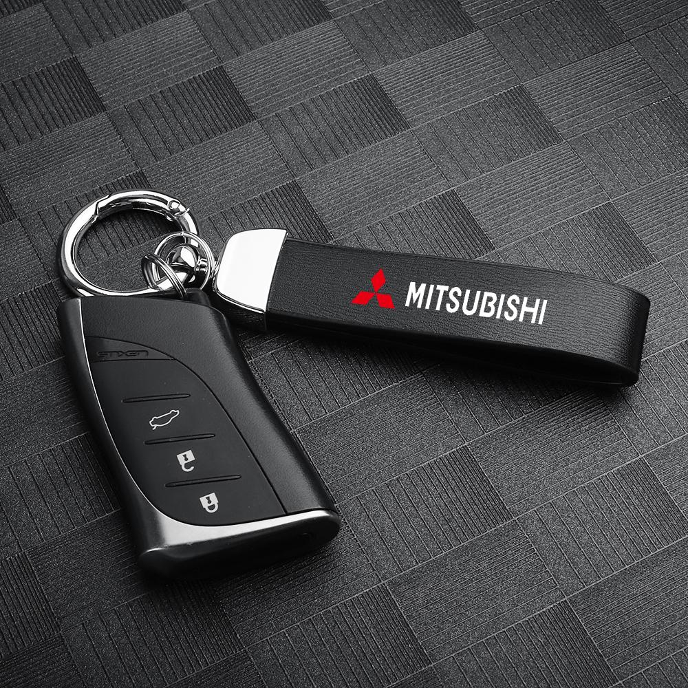 Car Metal Keychain Fashion Creative Leather Keychain Accessories For Mitsubishi Outlander Pajero Lancer EX ASX Galant Ralliart RO4
