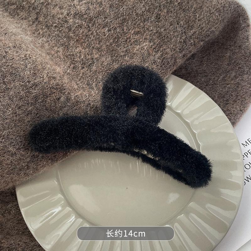 Autumn and winter extra large solid color plush hairpin women s hair volume multi-disc hair grab clip shark clip fluffy headdress