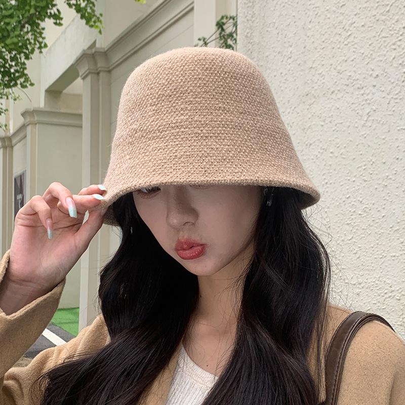 New hat women's autumn and winter wide-brimmed versatile knitted cold hat showing a small face, warm and cold-proof woolen bucket hat