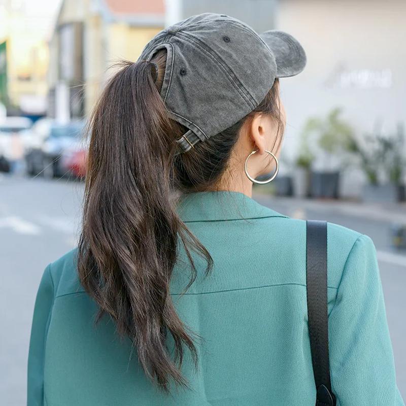 1 Stück Damen Einfache Baumwolle Weich Lochdurchführung Gewaschen Hoher Pferdeschwanz Hut Oberteil Baseballkappe
