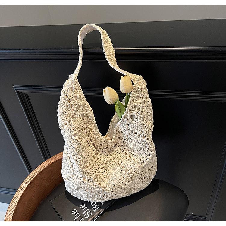 Large capacity woven bag new hook flower shoulder bag hollow cotton thread beach bag vacation tote bag