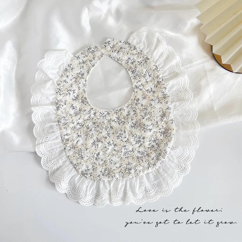 U-shaped Baby Cotton Bibs Waterproof Floral Baby Drooling Bibs Feeding Lace Saliva Towel Cloths Neck Wear Accessories
