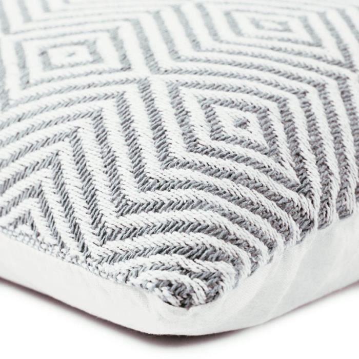 Hnique Cushion Ikat Pattern White Grey 60x40