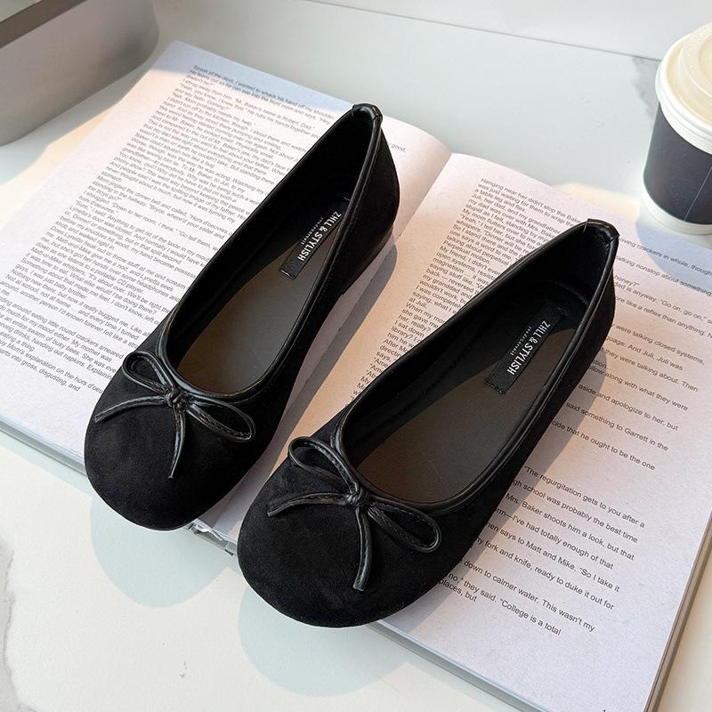 

Bow flatsoled single shoes, early spring round head, shallow mouth, comfortable fattening and widening large size women s shoes 45 чорний