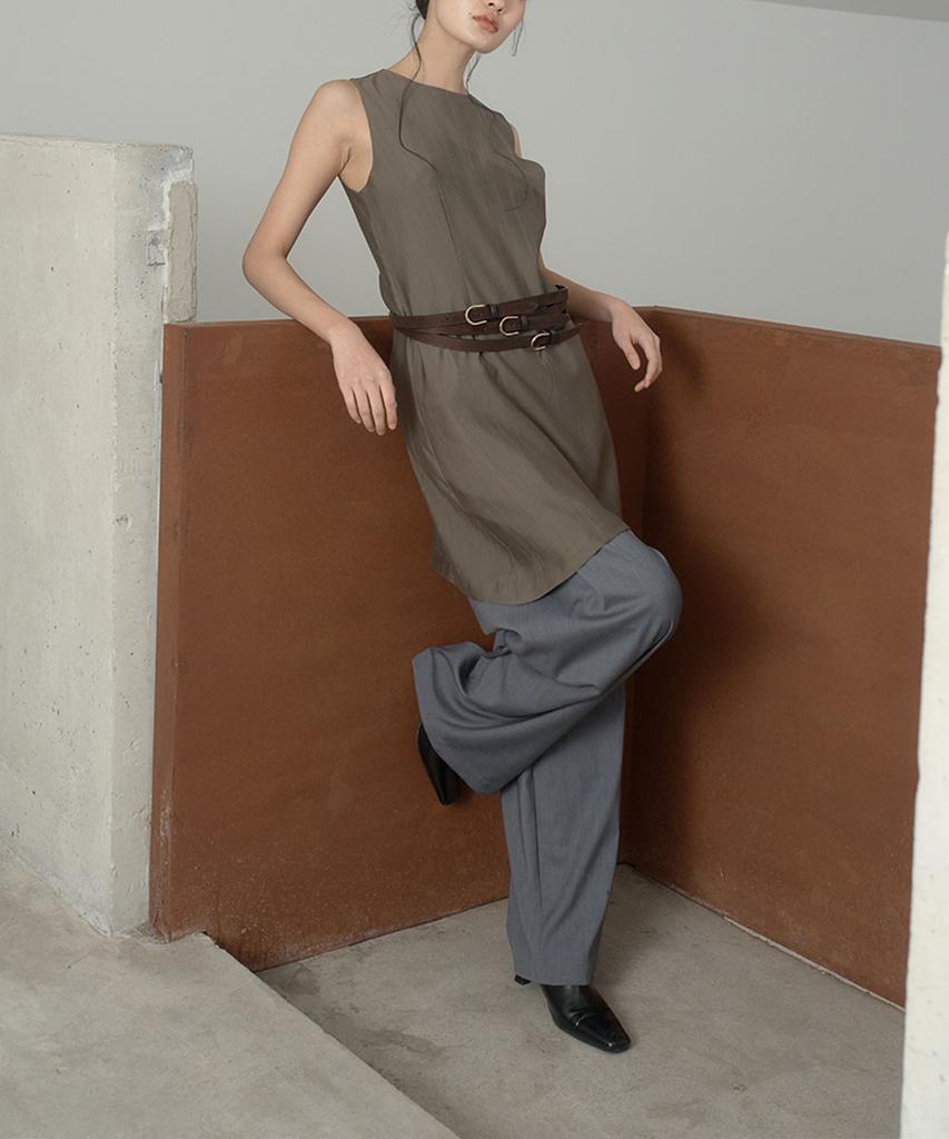 Deoenel Pin Wide Slacks - [Charcoal]