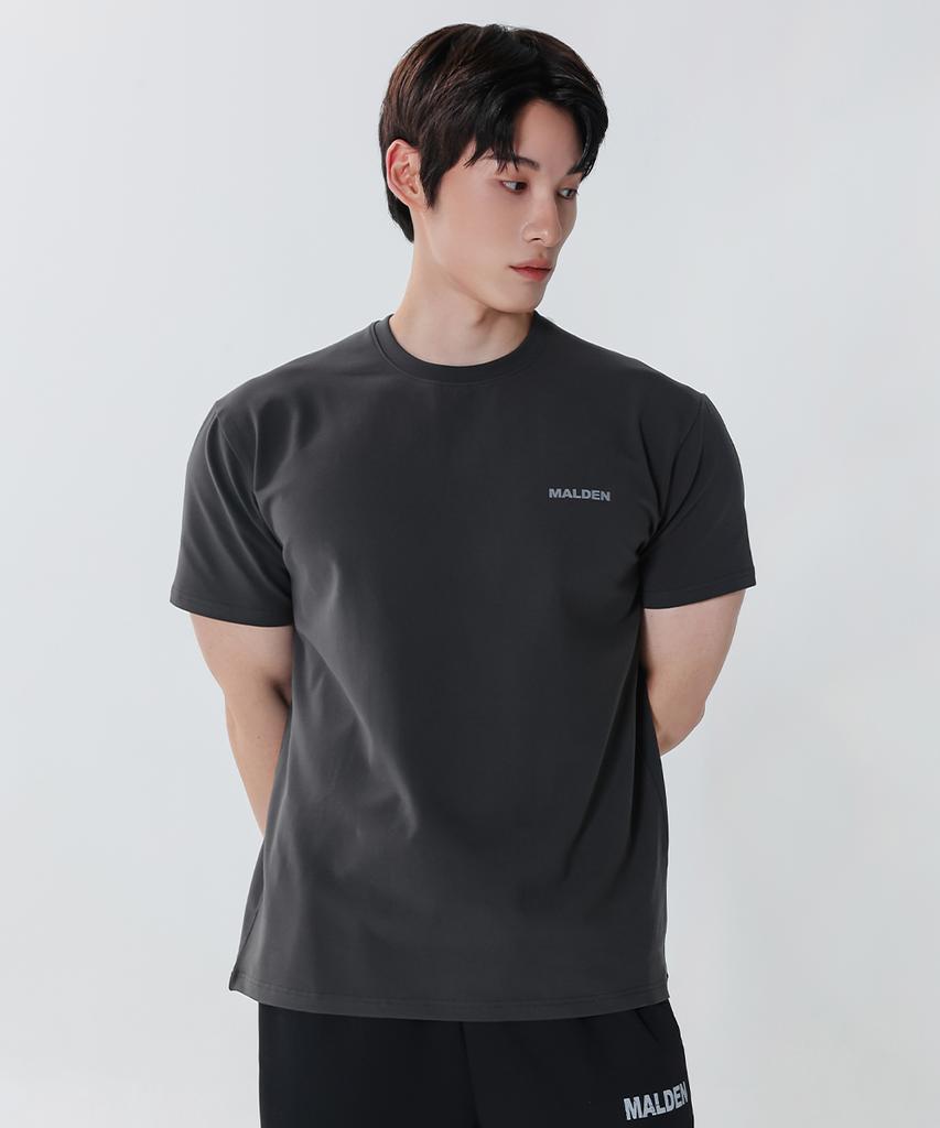 Moldeun Premium Muscle Fit Small Logo T-Shirt