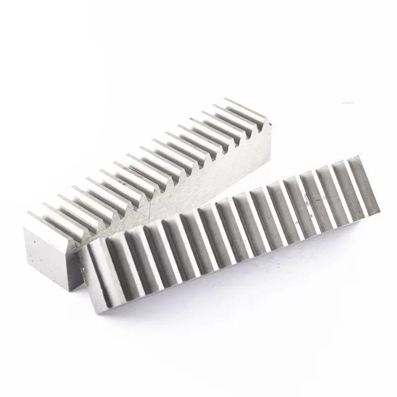 0,5M 1M Edelstahl 304 Zahnstange 0,5 1 Modul Geradeverzahnung Antriebszahnstange Länge 200/300/500mm 5x5 5x8 5x10-15x15 Zahnstange