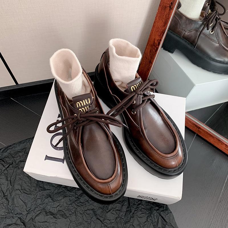 

Новые ретро полированные мори универсальные лоферы на платформе японские студенческие маленькие кожаные туфли на высоком каблуке маффин полированные женские туфли 40 темно-коричневого