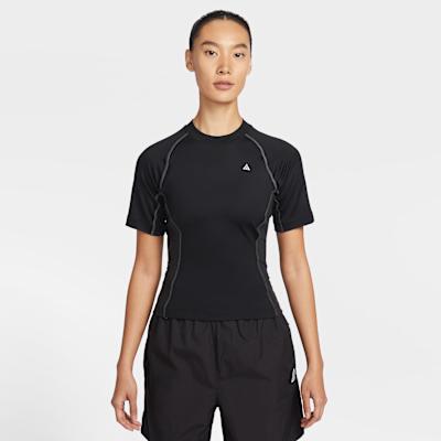 Nike ACG Raglan Sleeve T Shirt Women s S