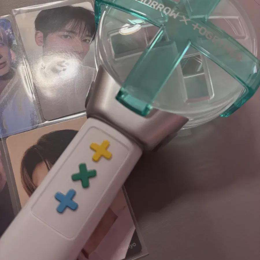 

Официальный лайтстик Tomorrow X Together (моа Бонг) В продаже