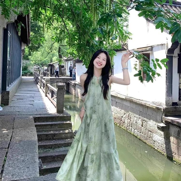 New Chinese women's sleeveless halter dress, cool and relaxed summer outfit, camisole green floral long dress