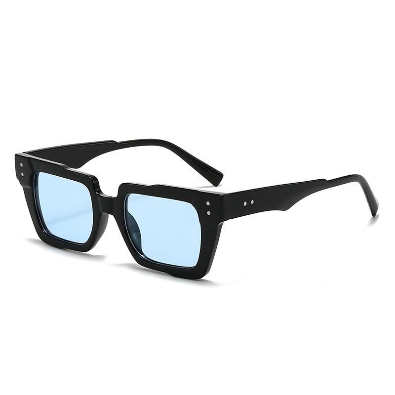 New Vintage Thick Leg Square Sunglasses Women Men Fashion Rice Nail Green Sun Glasses UV400