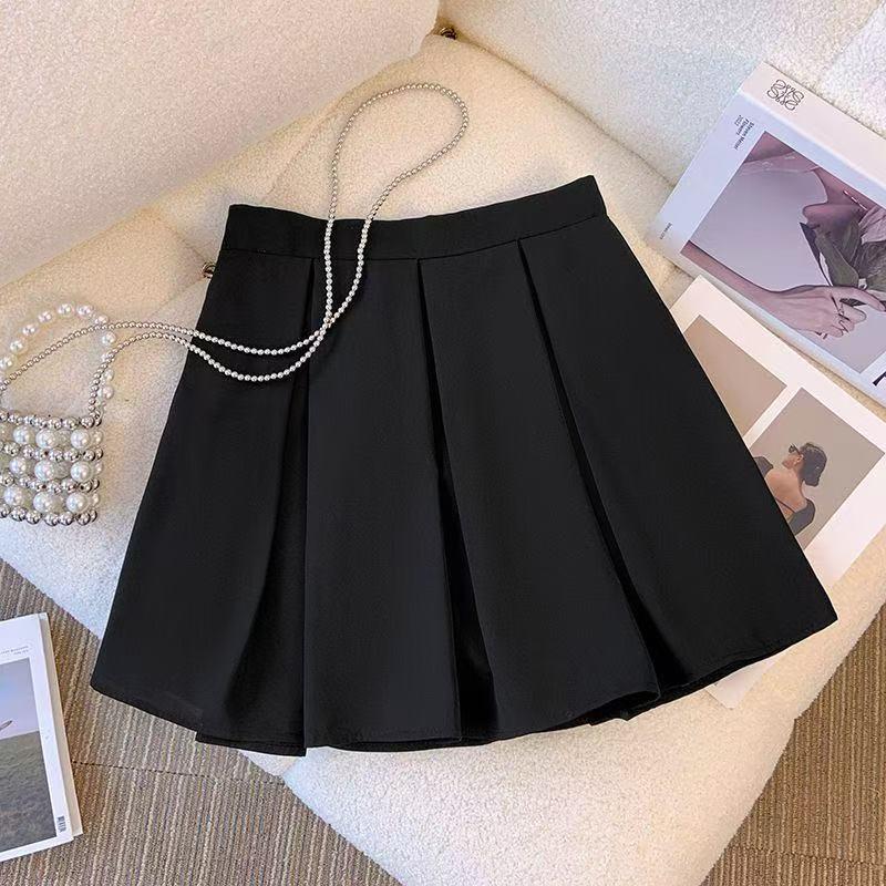 Korean-Style Plus Size Pleated Skirt Suit with Irregular Collar Top