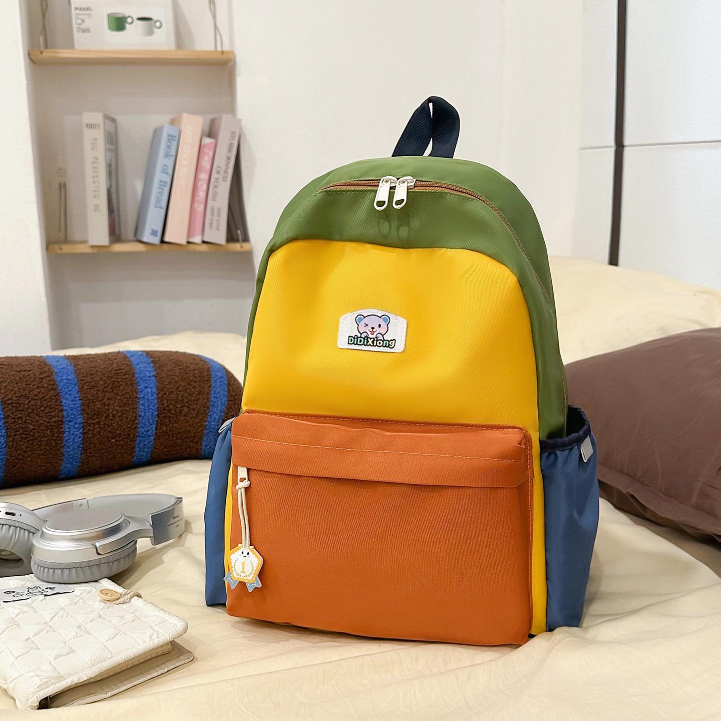 

Korean-Style Color Block Backpack for Kids – Ideal for Kindergarten and Elementary School Students, Perfect for Spring Outings.