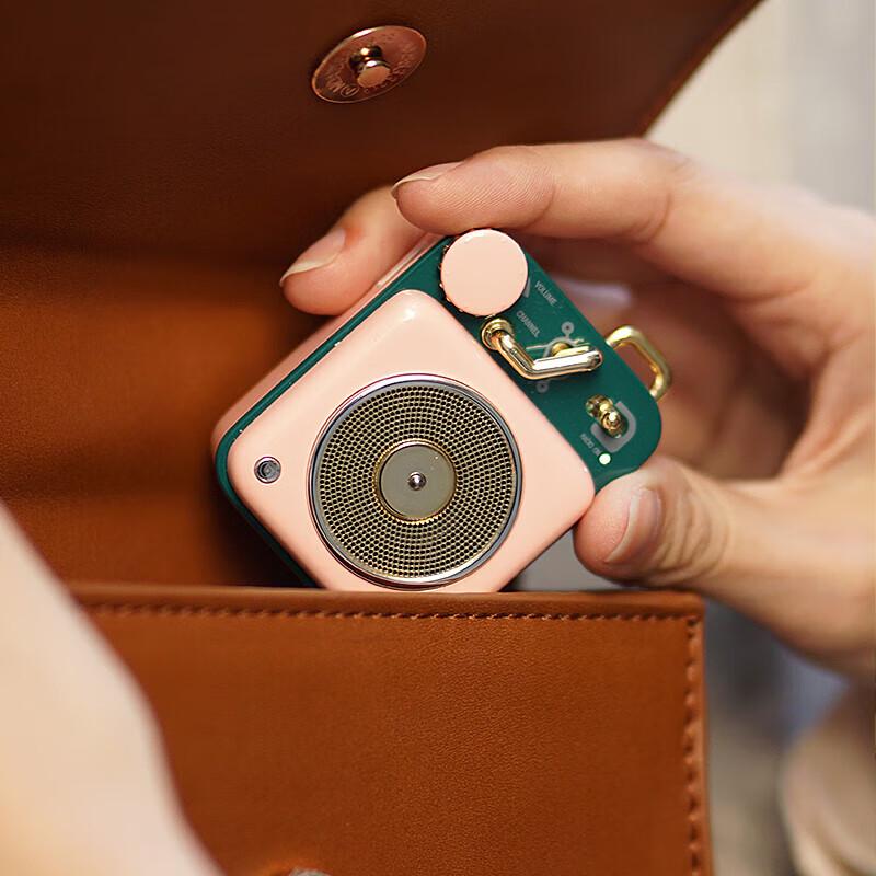 Elvis Retro Portable Bluetooth Speaker