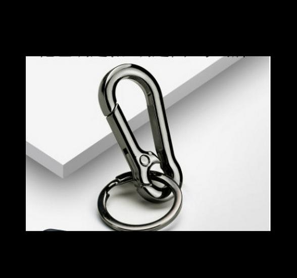 Men s Metal Keyring: Creative Simple Circle Pendant Keychain with Waist Hanger.