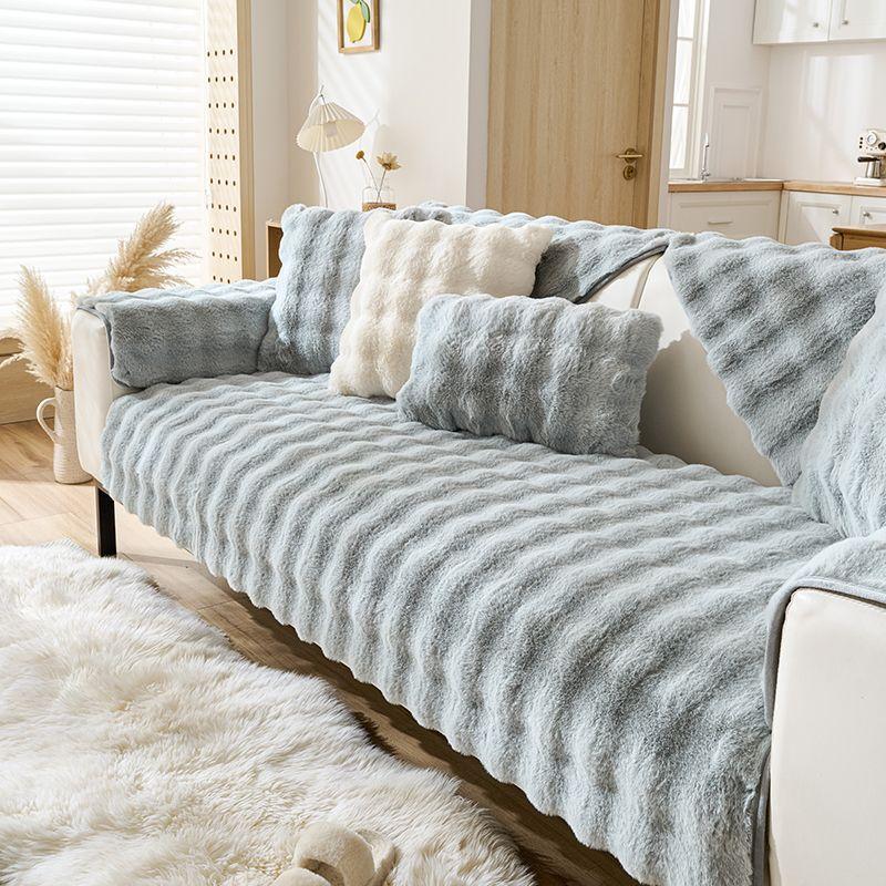 Solid Color Sofa Cushion, Pet Friendly Sofa Cover, Plush Sofa Protector, Thickened Winter Plush Pad Protector with Rabbit Hair Touch and Bubble Stripe