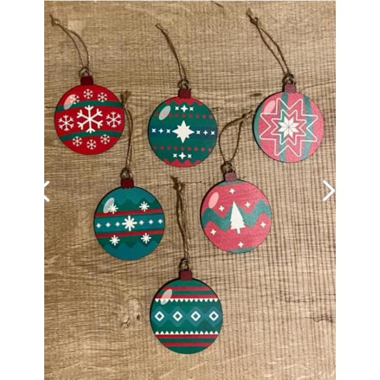 10 Christbaumschmuck aus Holz