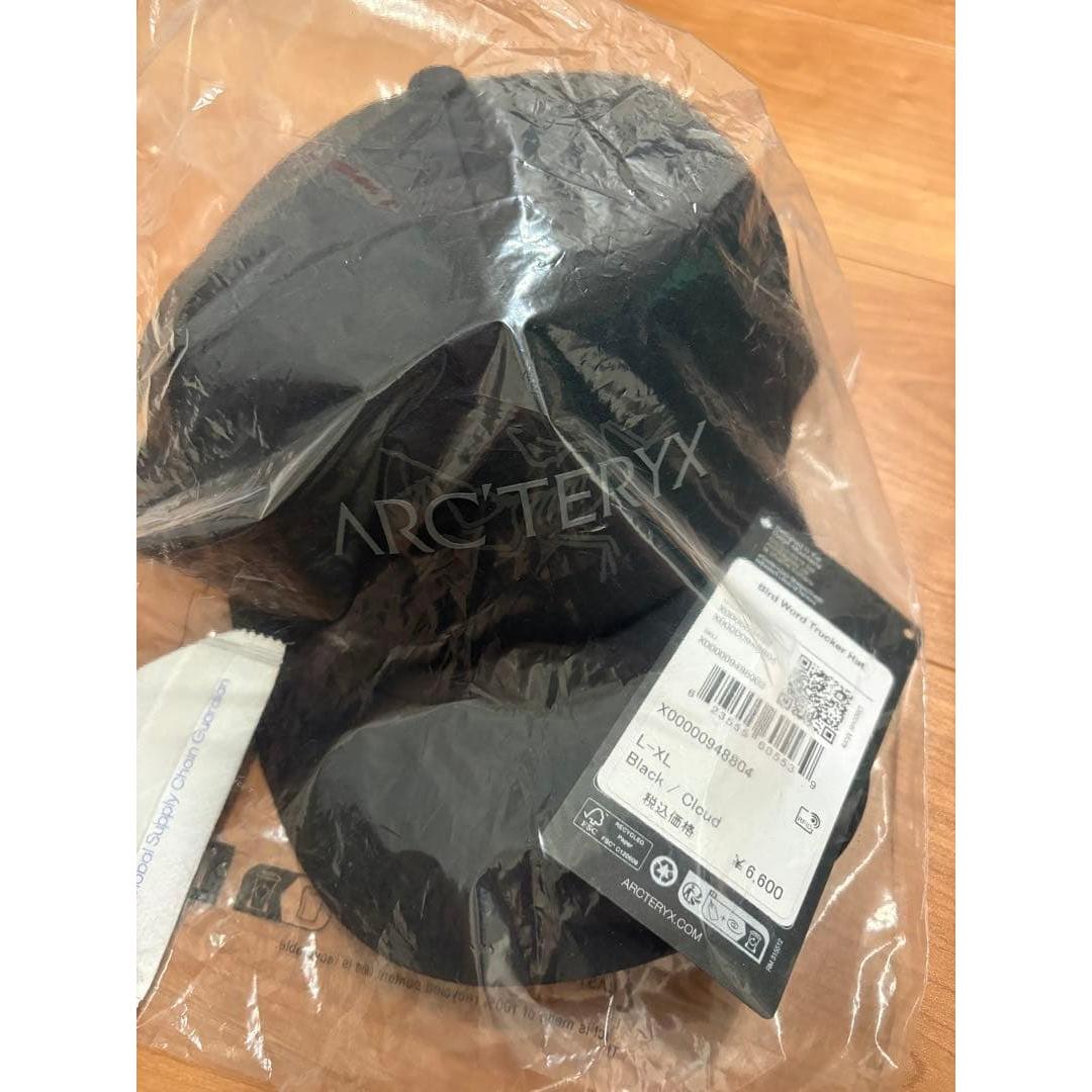 Used ARC TERYX Bird Word Trucker Hat