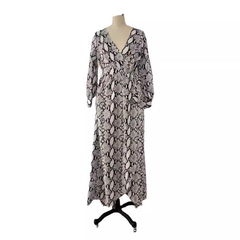 Women's Boho V-neck Vintage Positioning Floral Long-sleeved Dress with Large Swing