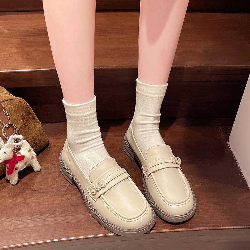 2024 Autumn New Style Skirt Soft Surface Gentle Wind Shallow Mouth Small Leather Shoes French Thick Bottom Le Fu Shoes
